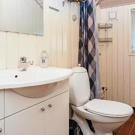 6 Person In Vakantiehuis Fårvang